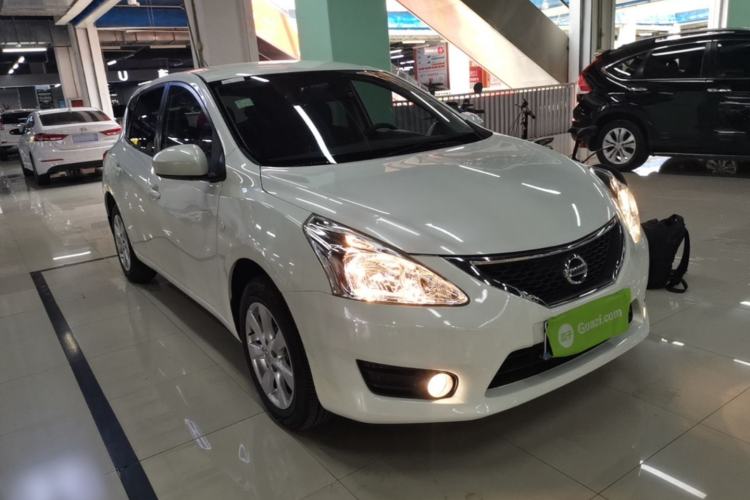 Used Nissan Tiida 2011 1.6L CVT Comfort Model Front Right 45 Deg