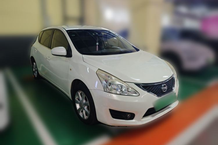 Used Nissan Tiida 2011 1.6L CVT Comfort Model Front Right 45 Deg