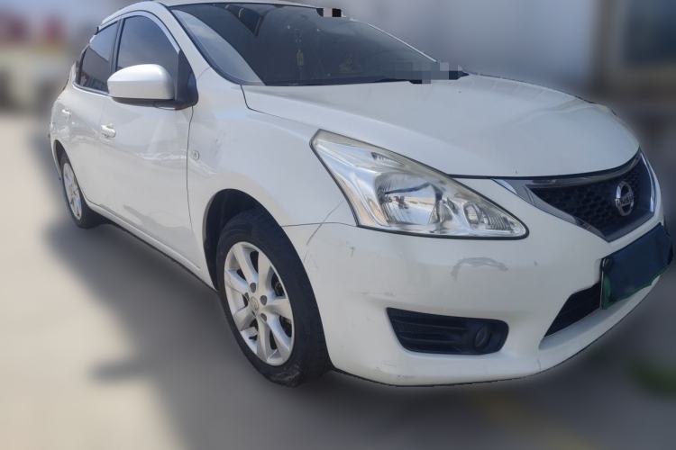 Used Nissan Tiida 2011 1.6L CVT Comfort Model Front Right 45 Deg