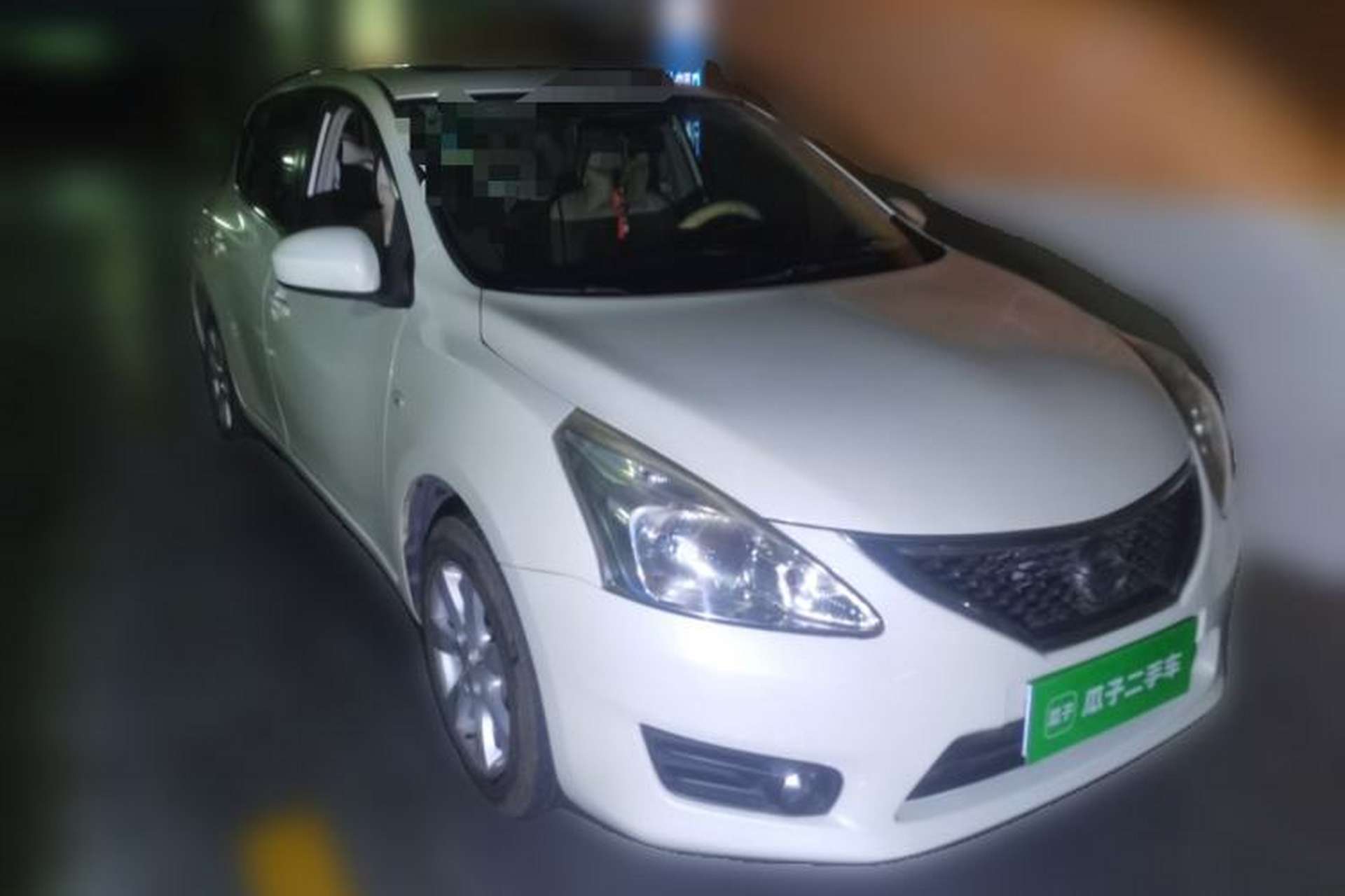 Used Nissan Tiida 2011 1.6L CVT Smart Version Front Right 45 Deg