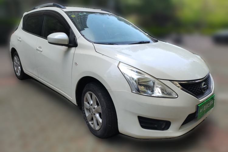 Used Nissan Tiida 2011 1.6L CVT Comfort Model Front Right 45 Deg