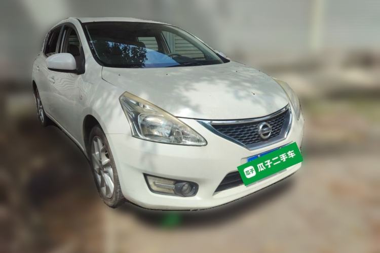 Used Nissan Tiida 2011 1.6L CVT Smart Version Front Right 45 Deg