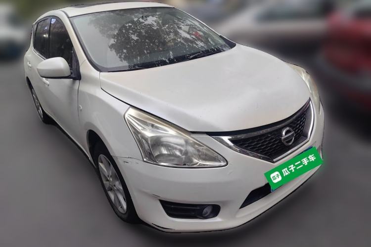 Used Nissan Tiida 2011 1.6L CVT Smart Version Front Right 45 Deg