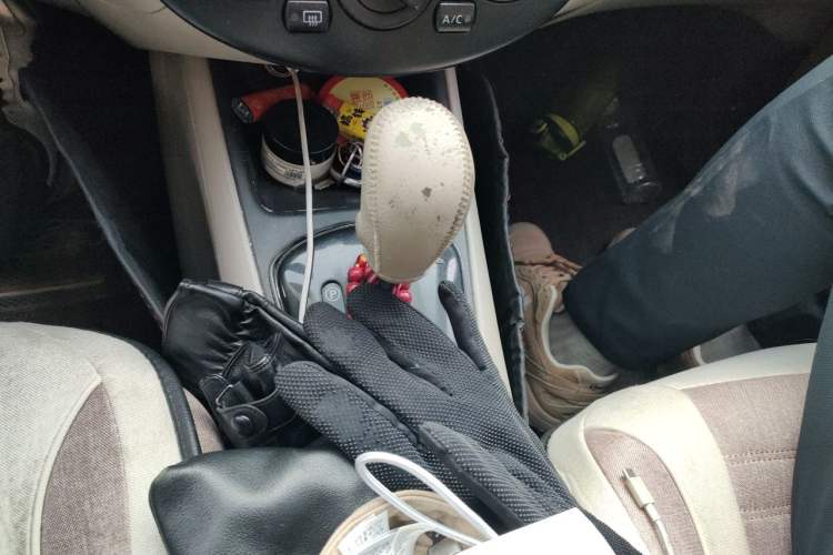 Used Nissan Tiida 2011 1.6L CVT Comfort Model Gear Lever