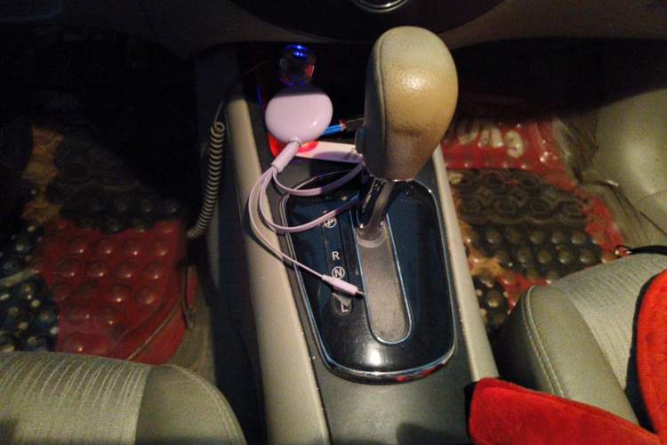Used Nissan Tiida 2011 1.6L CVT Smart Version Gear Lever