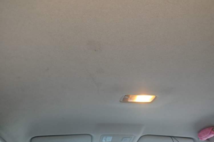 Used Nissan Tiida 2011 1.6L CVT Comfort Model Headliner