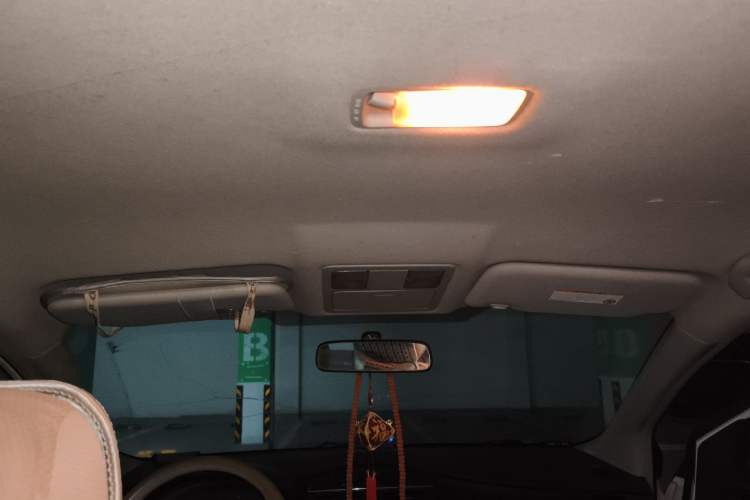 Used Nissan Tiida 2011 1.6L CVT Comfort Model Headliner