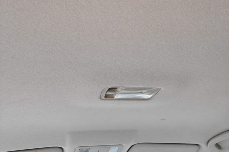 Used Nissan Tiida 2011 1.6L CVT Comfort Model Headliner