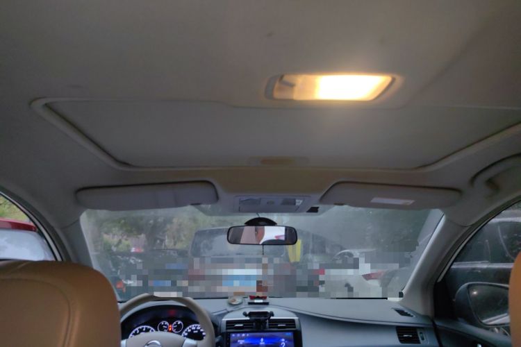 Used Nissan Tiida 2011 1.6L CVT Smart Version Headliner