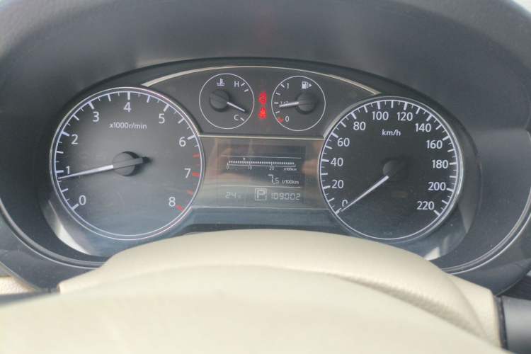 Used Nissan Tiida 2011 1.6L CVT Smart Version Instrument Cluster