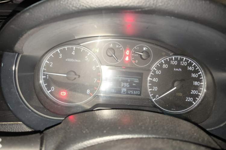 Used Nissan Tiida 2011 1.6L CVT Smart Version Instrument Cluster