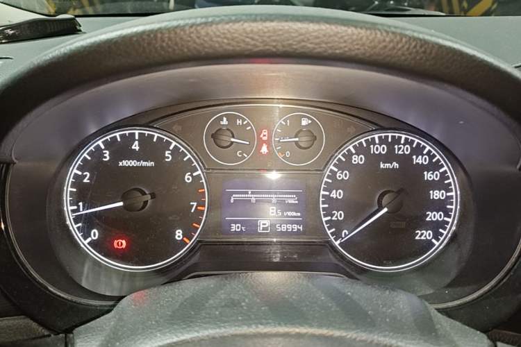 Used Nissan Tiida 2011 1.6L CVT Comfort Model Instrument Cluster