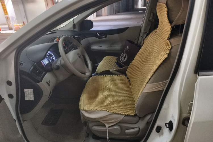 Used Nissan Tiida 2011 1.6L CVT Comfort Model Left Front Seat
