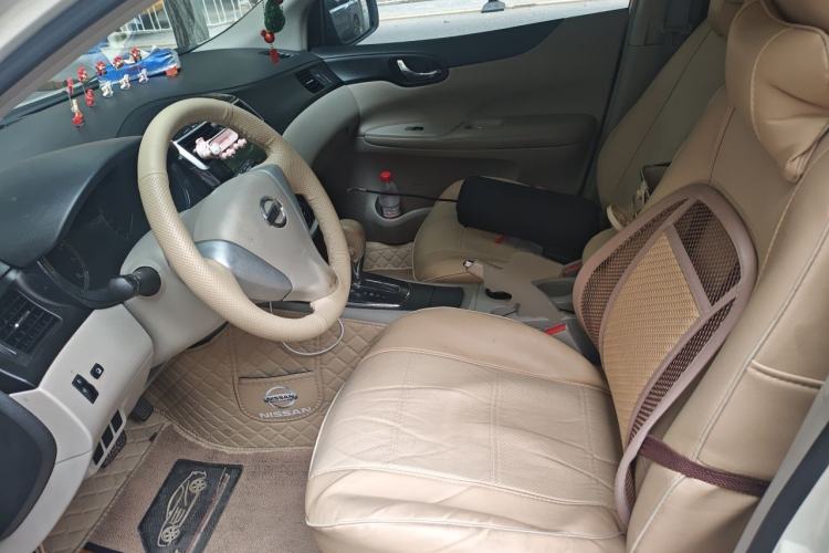 Used Nissan Tiida 2011 1.6L CVT Smart Version Left Front Seat