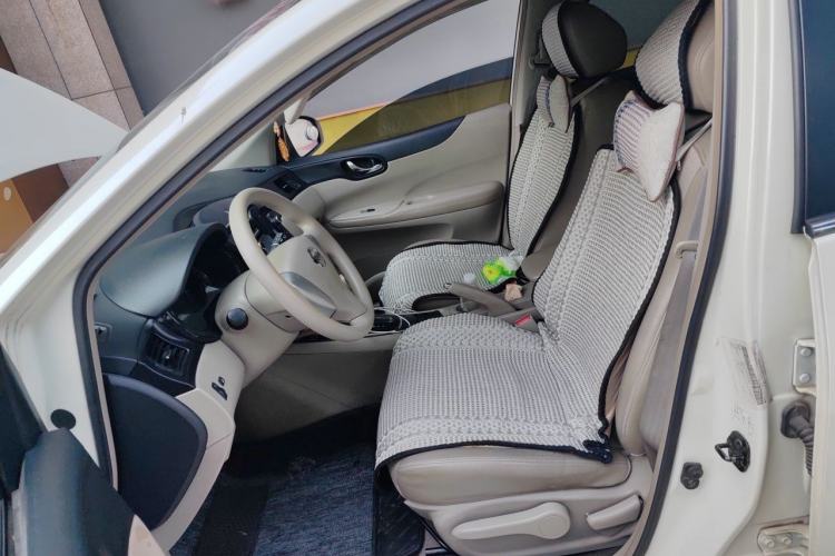 Used Nissan Tiida 2011 1.6L CVT Smart Version Left Front Seat