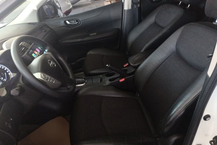 Used Nissan Tiida 2011 1.6L CVT Smart Version Left Front Seat