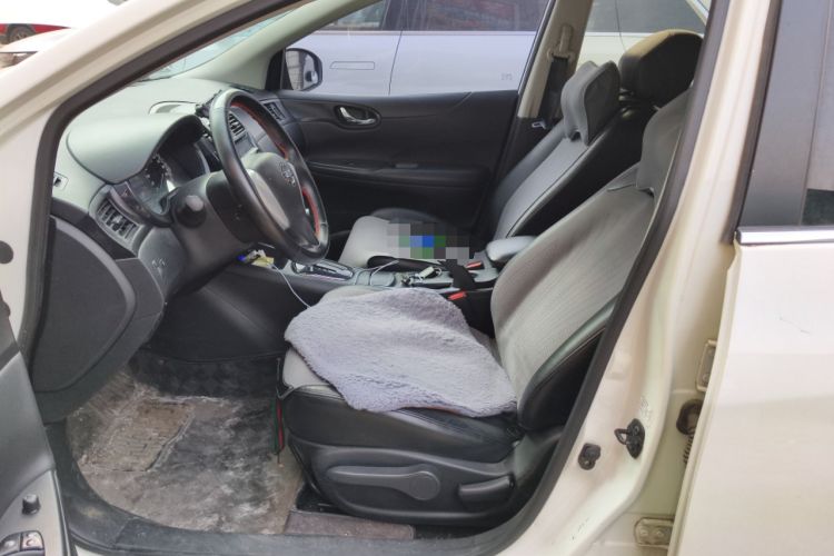 Used Nissan Tiida 2011 1.6L CVT Smart Version Left Front Seat