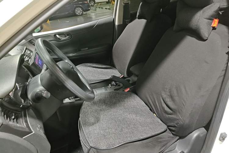Used Nissan Tiida 2011 1.6L CVT Comfort Model Left Front Seat