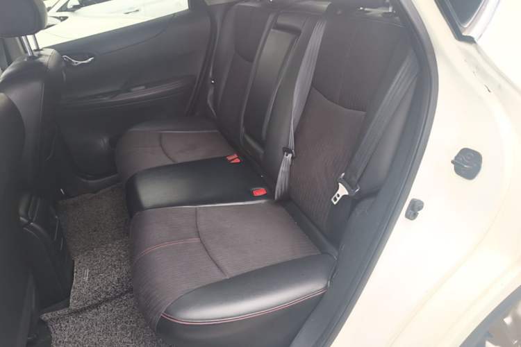 Used Nissan Tiida 2011 1.6T M-CVT Dynamic Edition Left Rear Seat