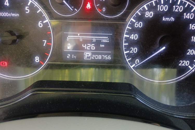 Used Nissan Tiida 2011 1.6L CVT Comfort Model Odometer Close Up