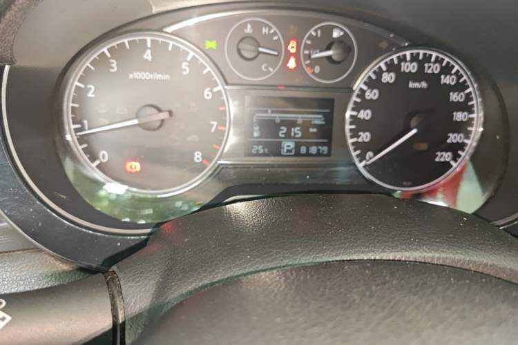 Used Nissan Tiida 2011 1.6L CVT Comfort Model Odometer Close Up
