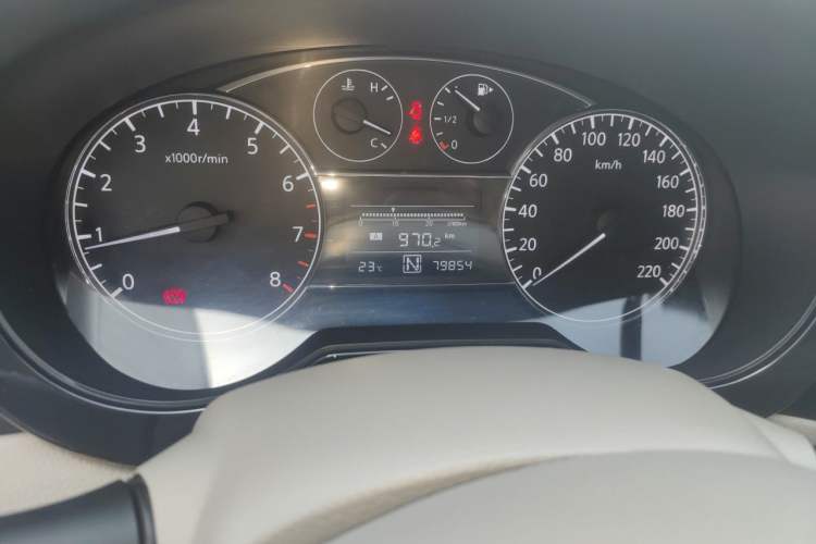 Used Nissan Tiida 2011 1.6L CVT Comfort Model Odometer Close Up