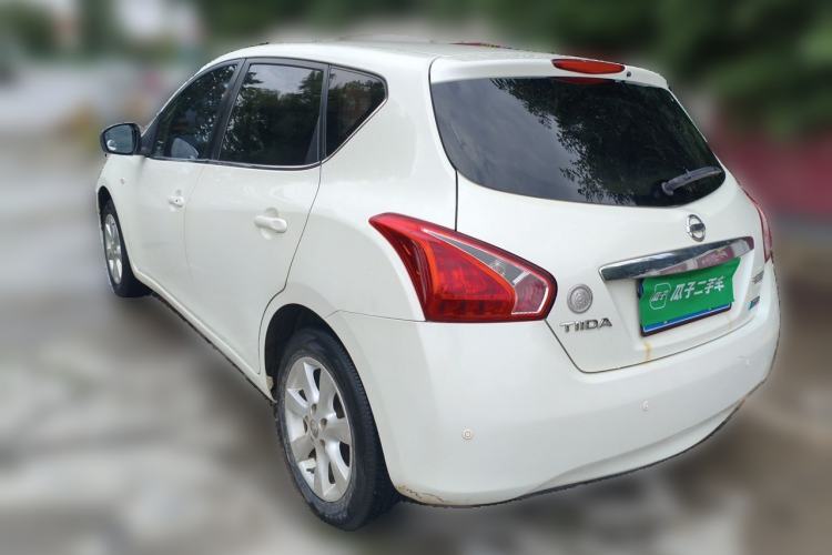 Used Nissan Tiida 2011 1.6L CVT Smart Version Rear Left 45 Deg