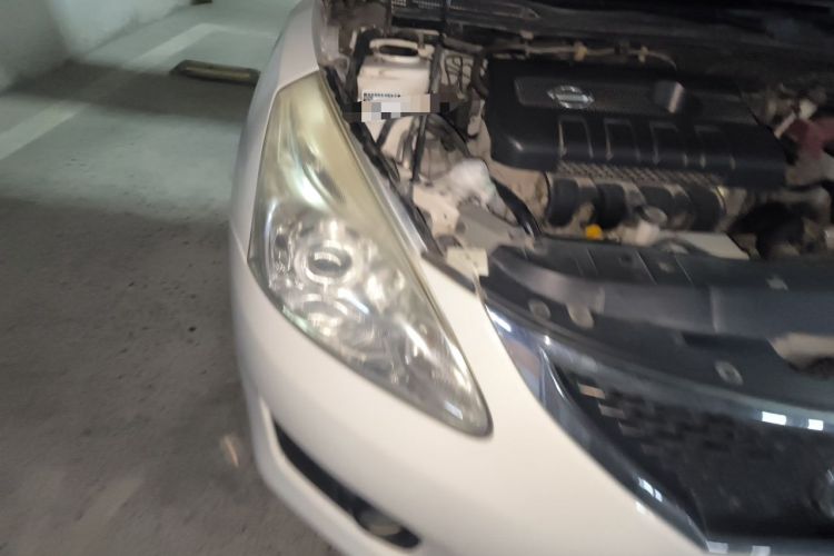 Used Nissan Tiida 2011 1.6L CVT Smart Version Right Front Headlight