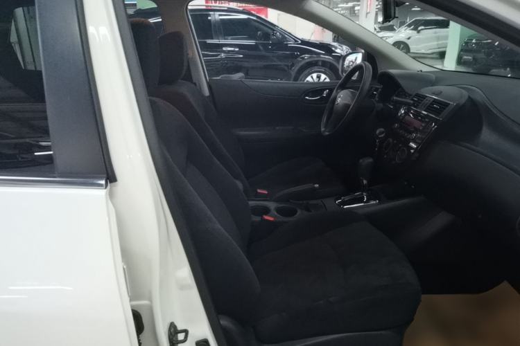 Used Nissan Tiida 2011 1.6L CVT Comfort Model Right Front Seat
