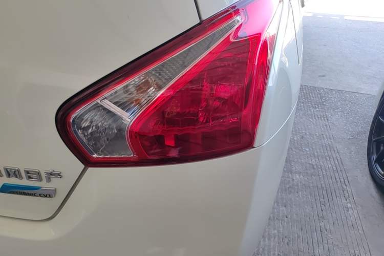 Used Nissan Tiida 2011 1.6L CVT Smart Version Right Rear Taillight