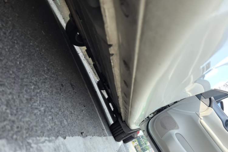 Used Nissan Tiida 2011 1.6L CVT Comfort Model Right Side Sill