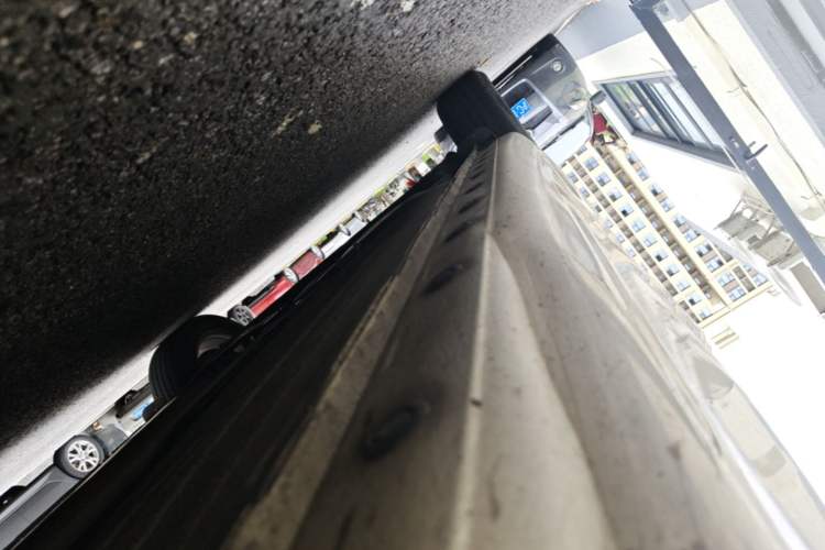 Used Nissan Tiida 2011 1.6L CVT Smart Version Right Side Sill