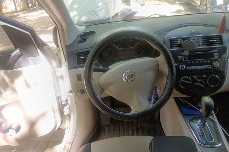 Used Nissan Tiida 2011 1.6L CVT Comfort Model Steering Wheel