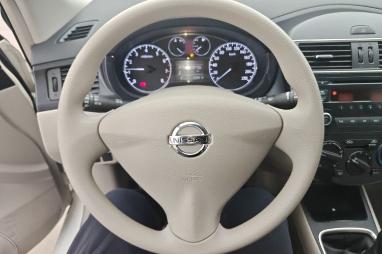 Used Nissan Tiida 2011 1.6L Manual Comfort Edition Steering Wheel
