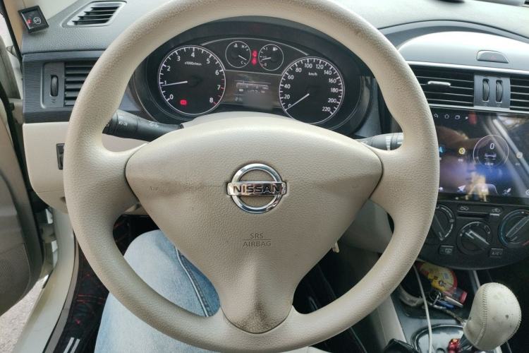 Used Nissan Tiida 2011 1.6L CVT Comfort Model Steering Wheel