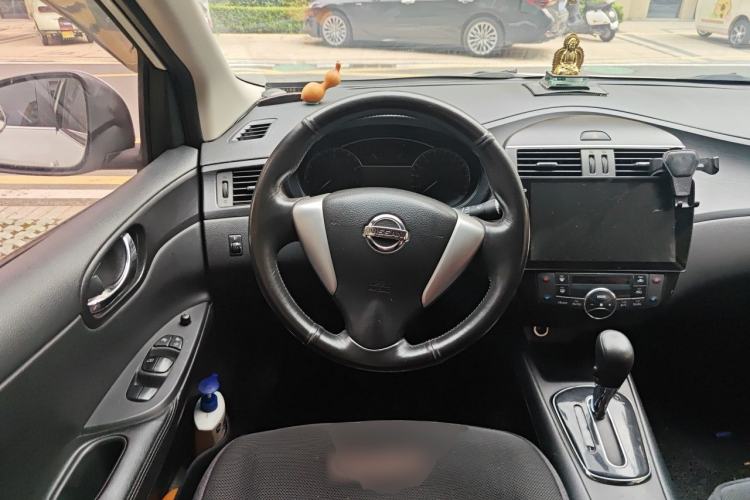 Used Nissan Tiida 2011 1.6L CVT Smart Version Steering Wheel