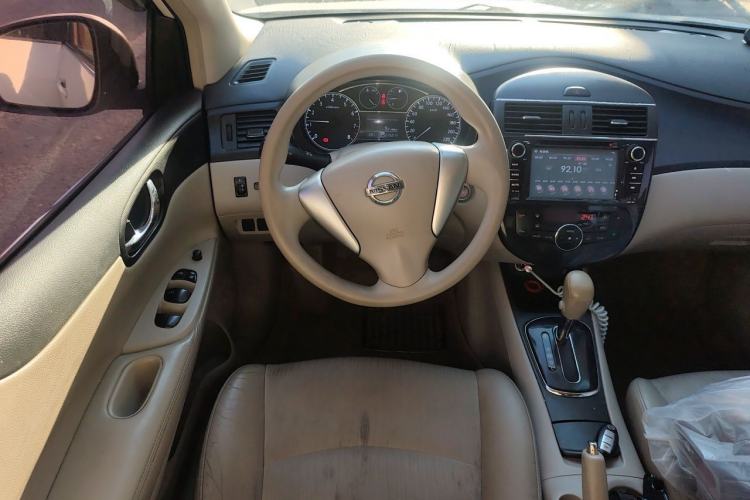 Used Nissan Tiida 2011 1.6L CVT Smart Version Steering Wheel