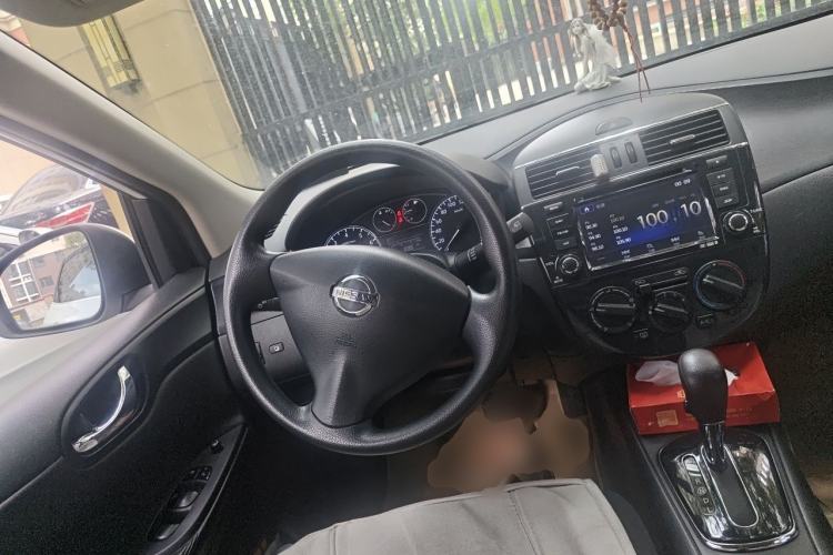 Used Nissan Tiida 2011 1.6L CVT Comfort Model Steering Wheel