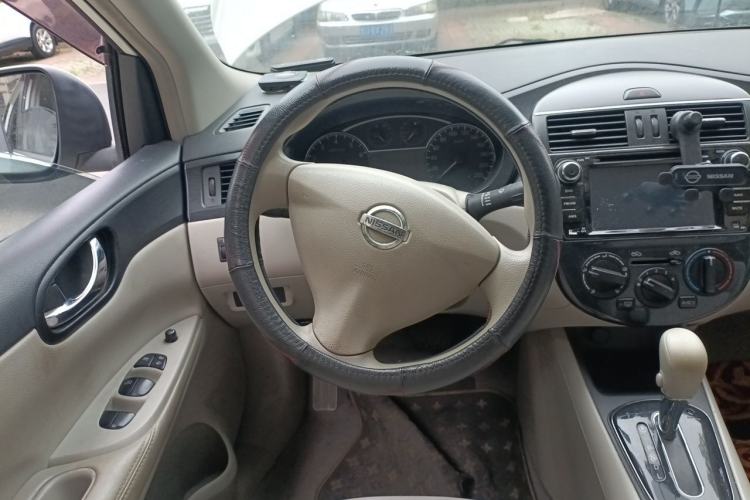Used Nissan Tiida 2011 1.6L CVT Comfort Model Steering Wheel