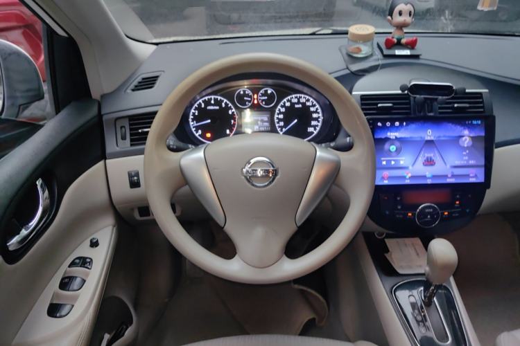 Used Nissan Tiida 2011 1.6L CVT Smart Version Steering Wheel