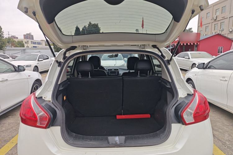 Used Nissan Tiida 2011 1.6L CVT Comfort Model Trunk