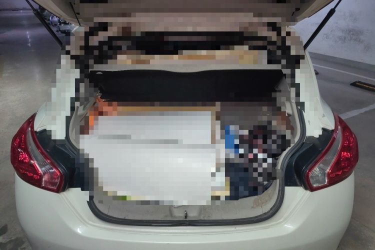 Used Nissan Tiida 2011 1.6L CVT Comfort Model Trunk