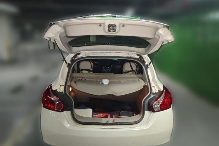 Used Nissan Tiida 2011 1.6L CVT Comfort Model Trunk