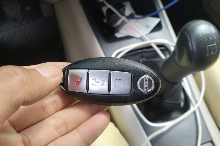 Used Nissan Tiida 2011 1.6L Manual Smart Version Vehicle Key