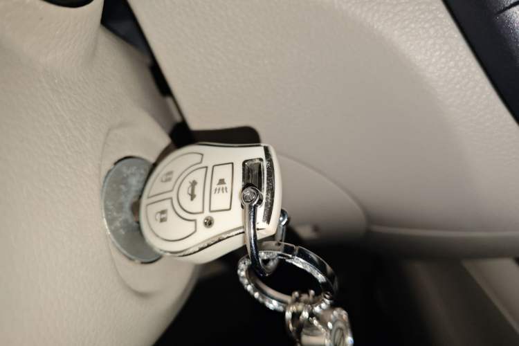 Used Nissan Tiida 2011 1.6L CVT Comfort Model Vehicle Key
