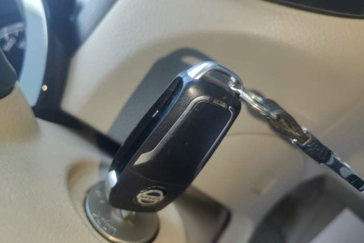 Used Nissan Tiida 2011 1.6L CVT Comfort Model Vehicle Key