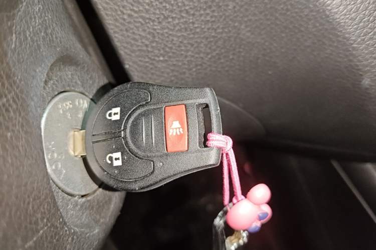 Used Nissan Tiida 2011 1.6L CVT Comfort Model Vehicle Key