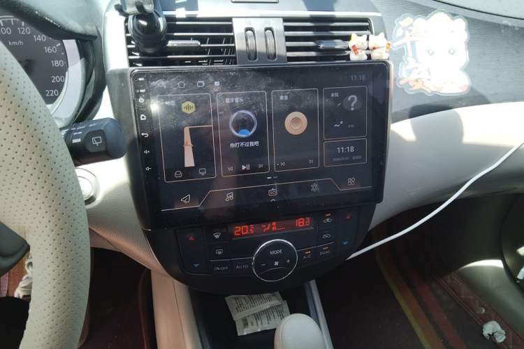 Used Nissan Tiida 2011 1.6L CVT Smart Version Audio And AC Panel