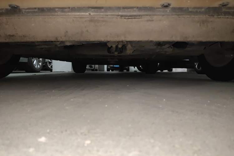 Used Nissan Tiida 2011 1.6L CVT Smart Version Chassis Front