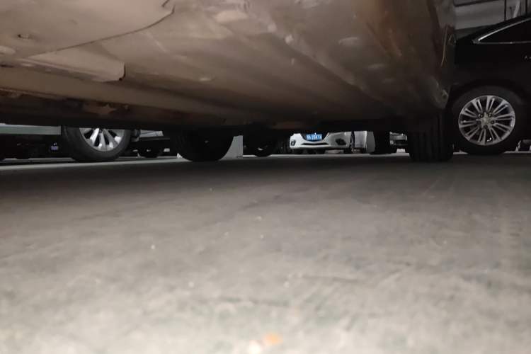 Used Nissan Tiida 2011 1.6L CVT Smart Version Chassis Front Left